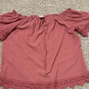 Women's Off-Shoulder Lace Trim Top - Pink